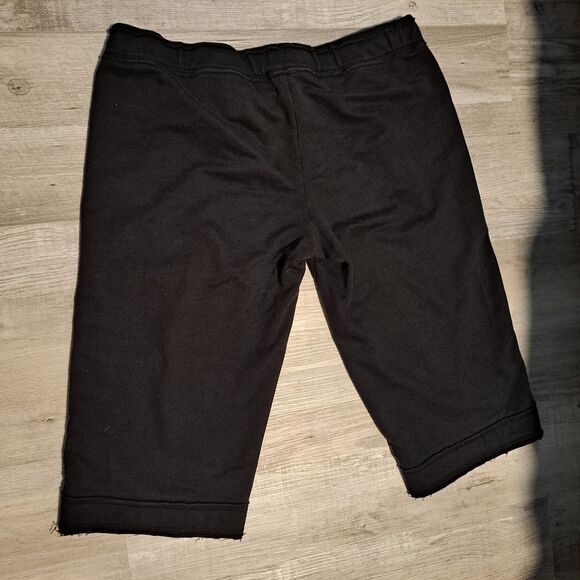 Kavio Black Rhinestone Cross Capris Size M - Picture 2 of 8